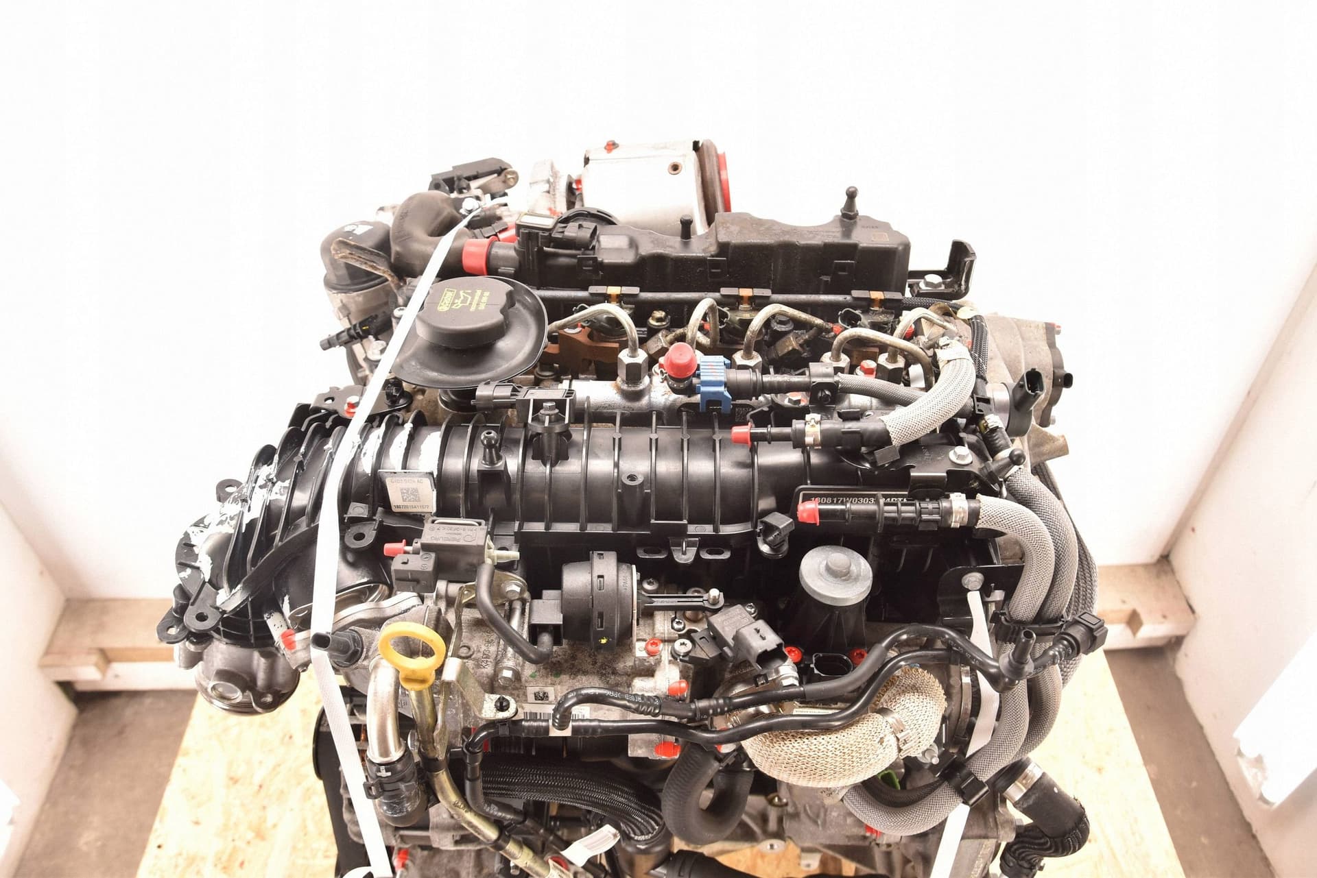 Moteur 204DTH(AJ20D4) — vue 9