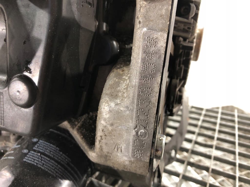 Moteur CZDB — vue 5
