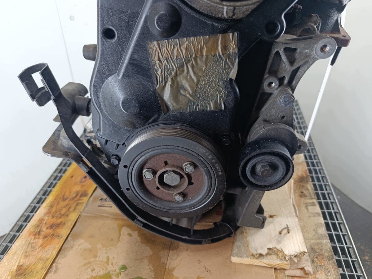 Moteur NFU (TU5JP4) — vue 4