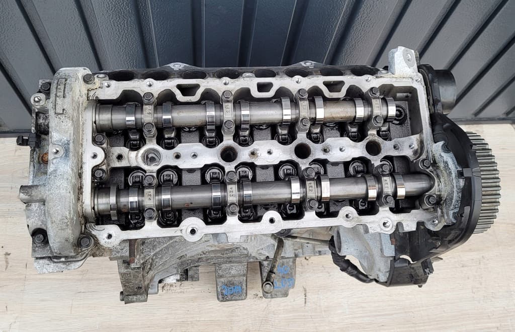 Moteur D 4204 T13 — vue 4