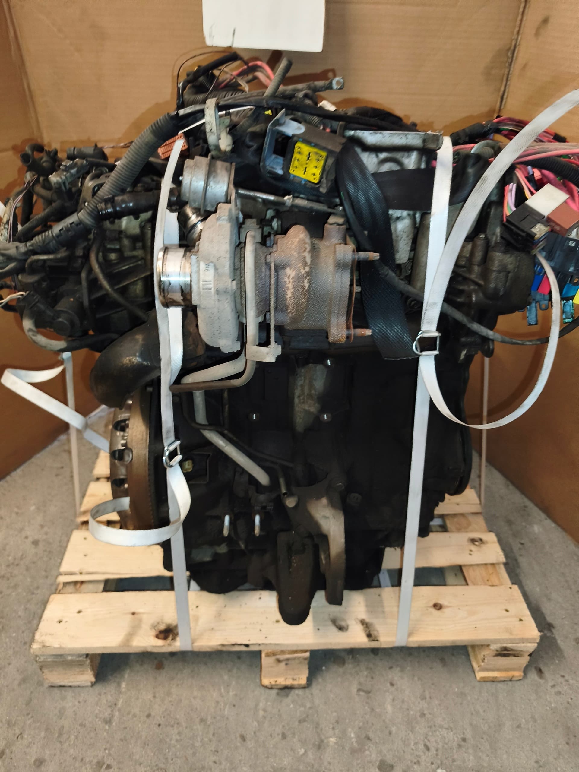 Moteur M9R 782 — vue 9