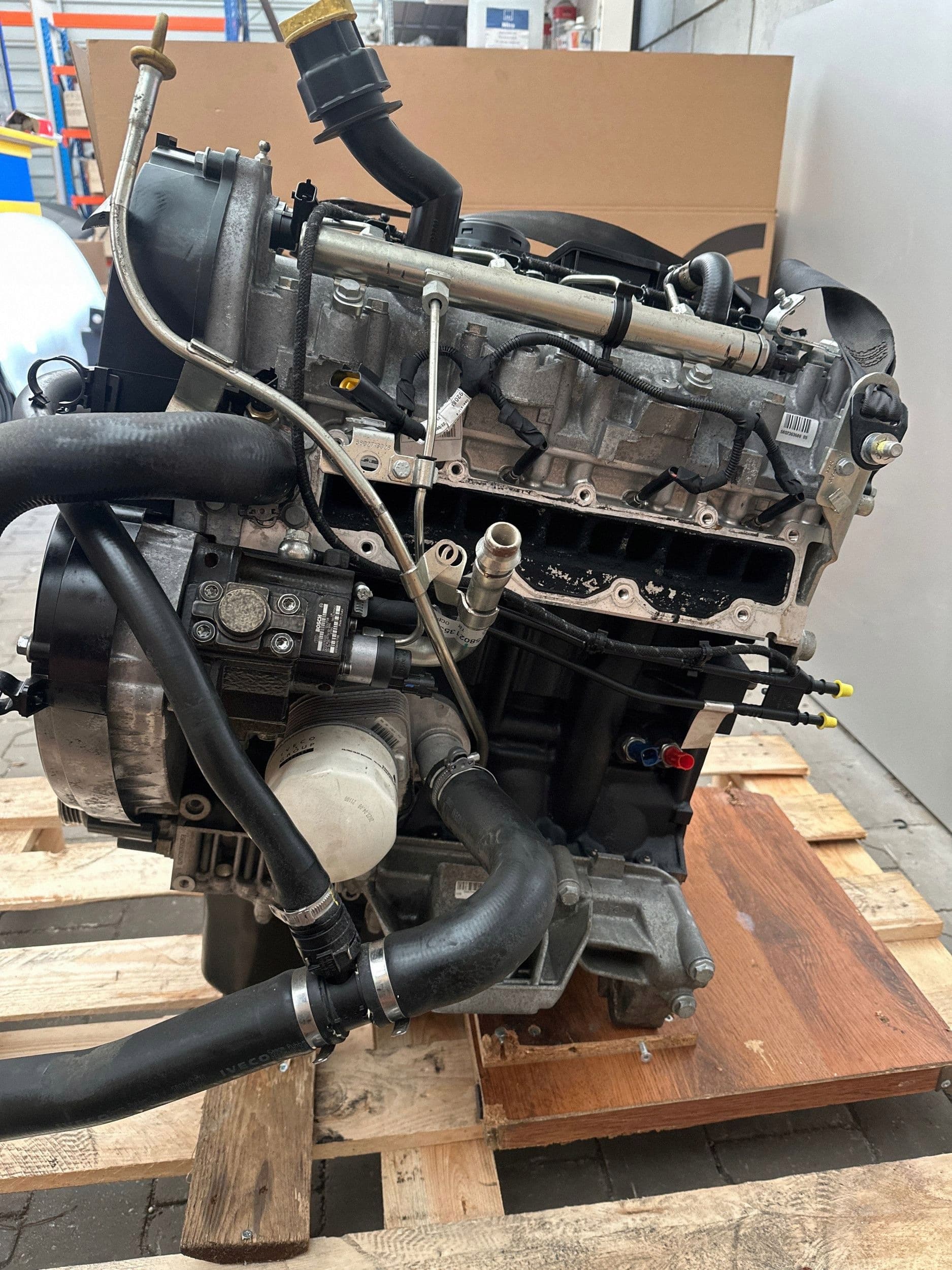 Moteur F1AFL411A — vue 2