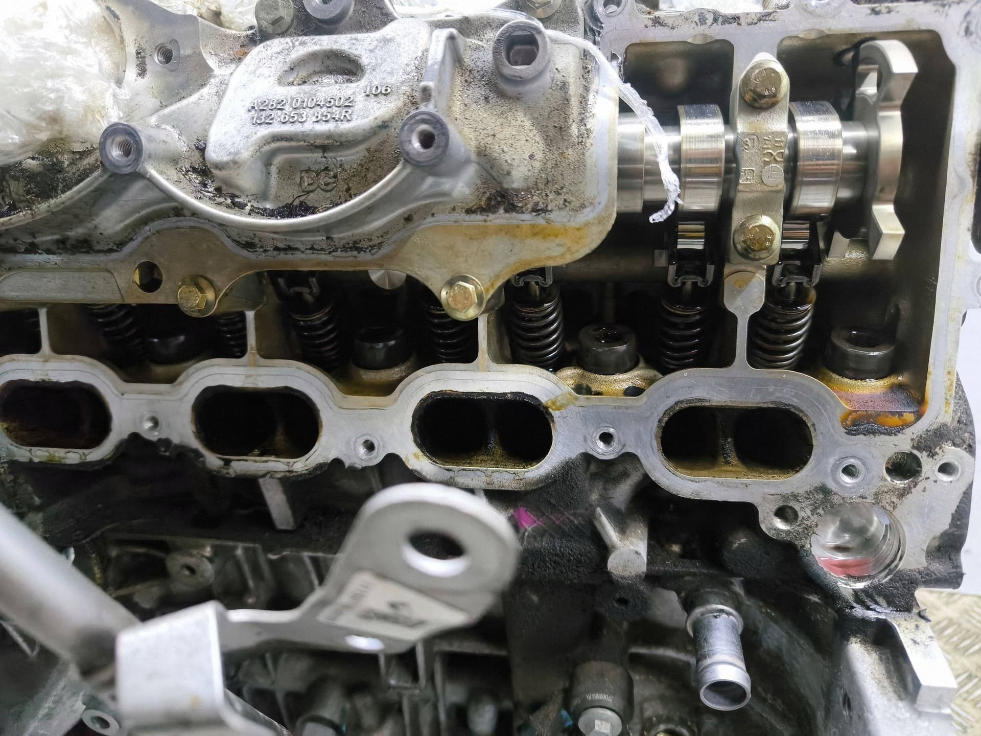 Moteur HR13DDT — vue 8