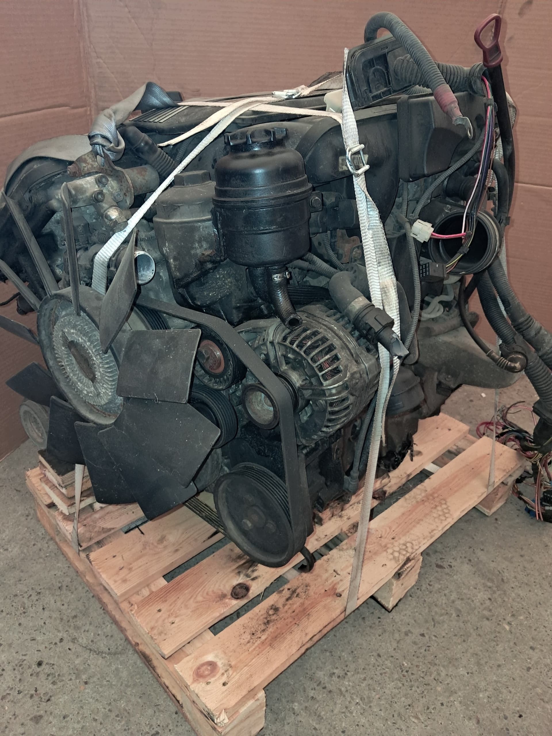 Moteur M54 B30 (306S3) — vue 12
