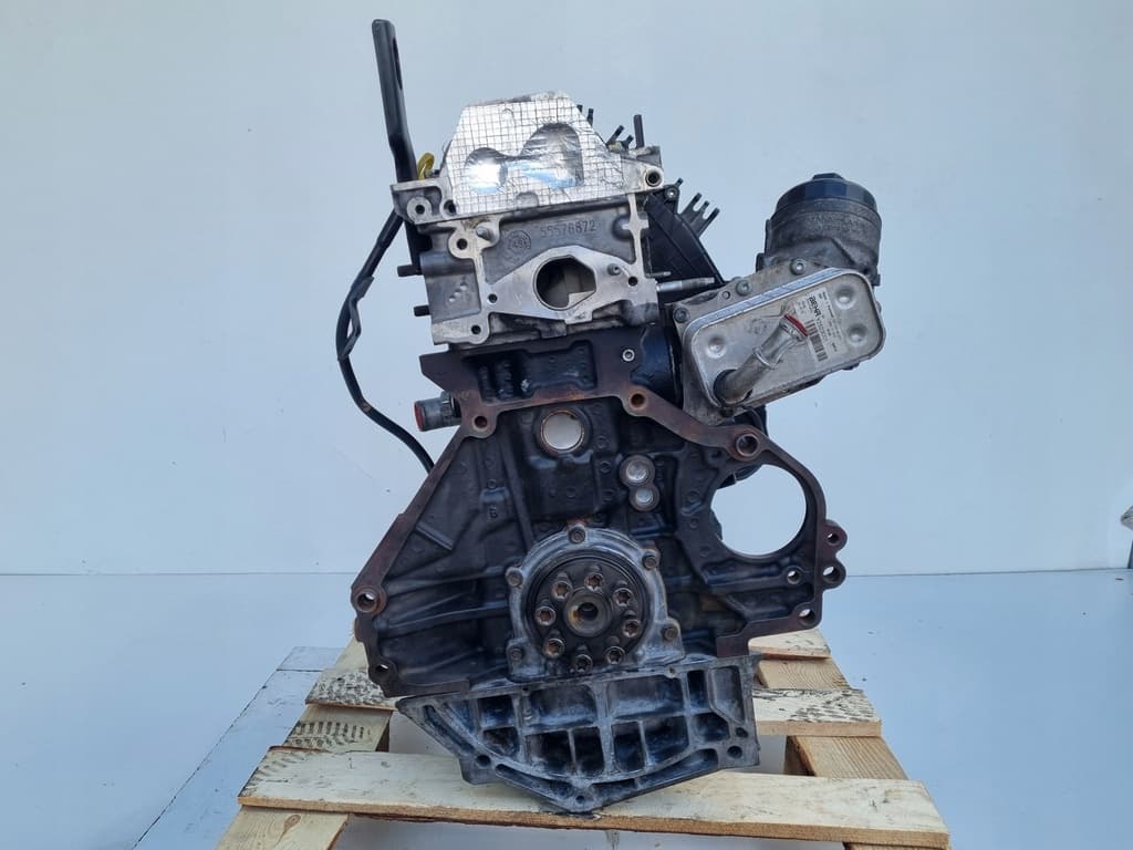 Moteur A 17 DTE — vue 4