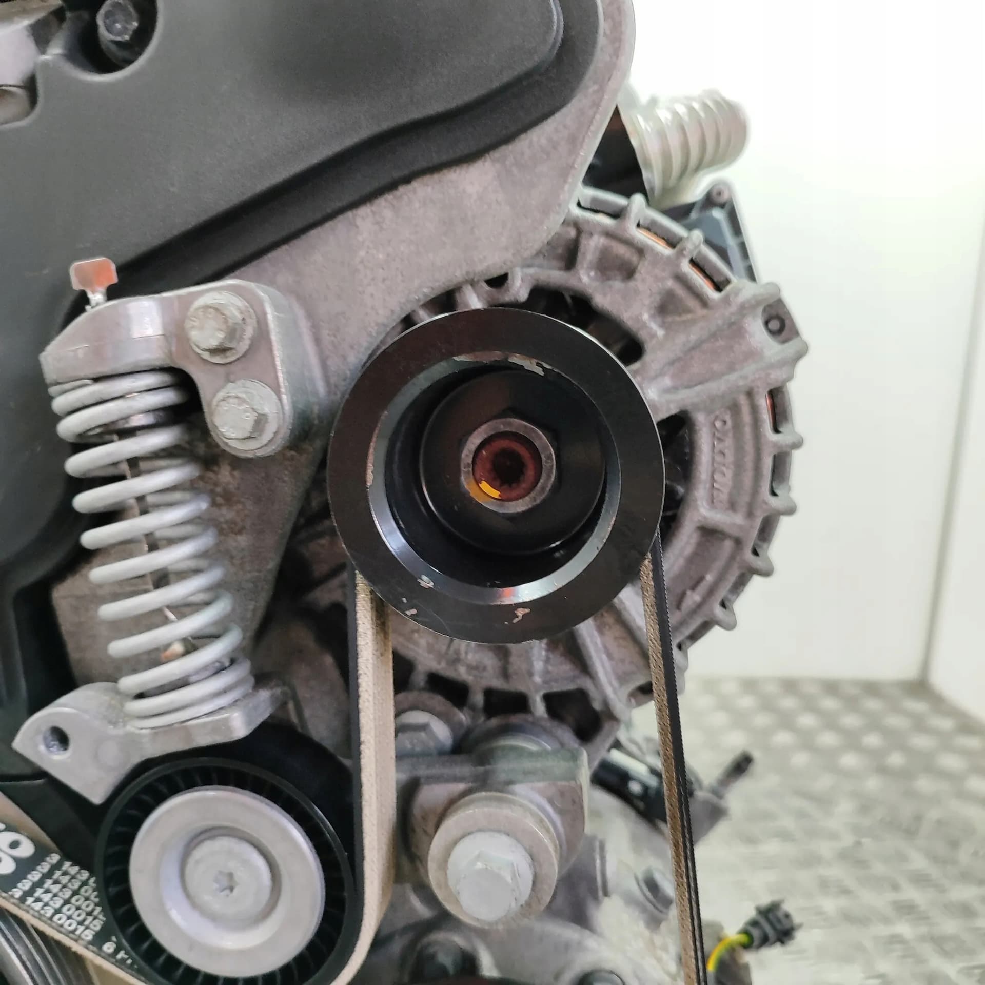 Moteur D 4204 T20 — vue 4