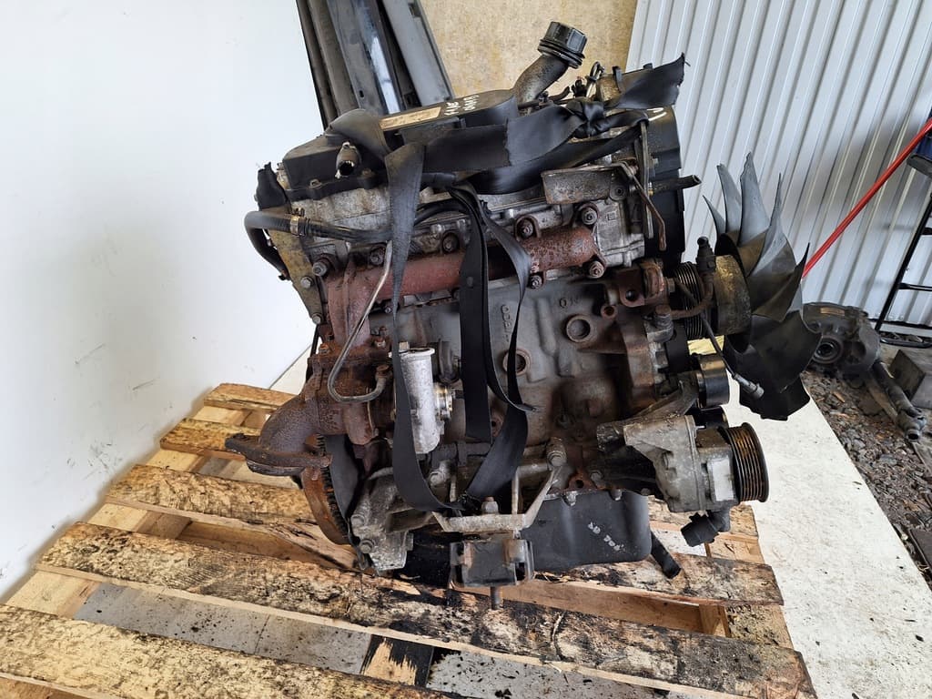 Moteur F1AE0481B — vue 3