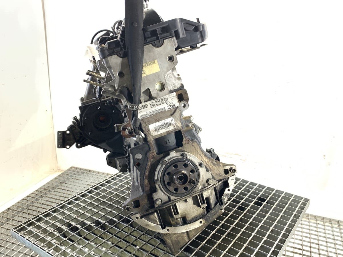 Moteur M47 D20 (204D4) — vue 2