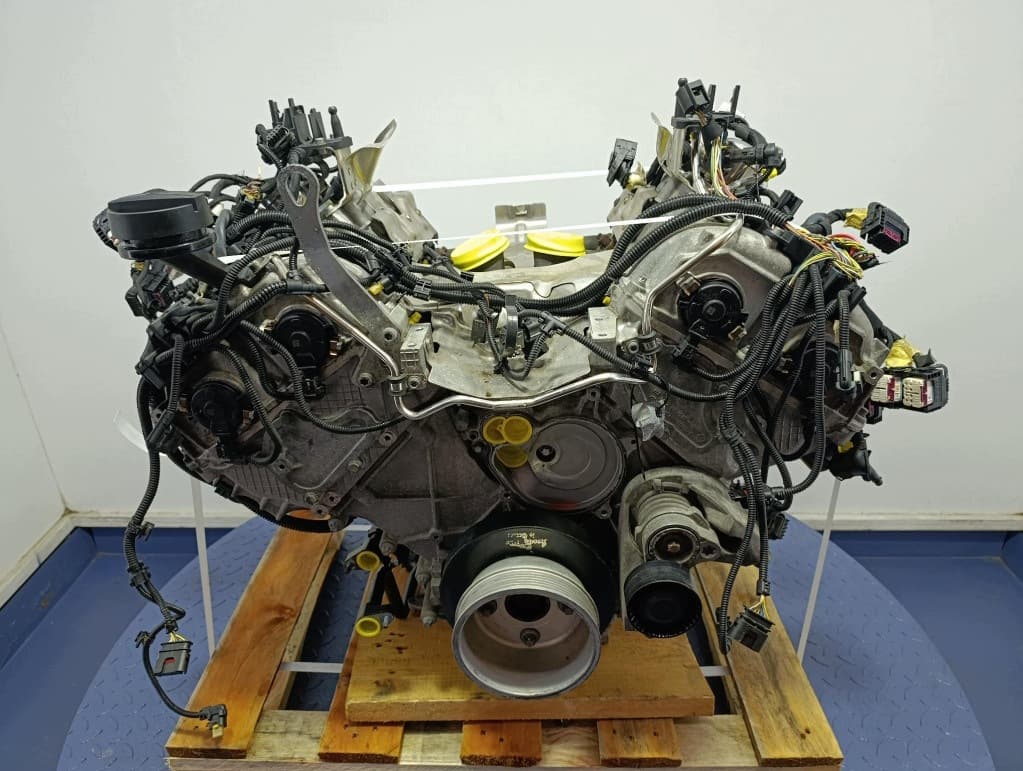 Moteur S63 B44 B - Image 1