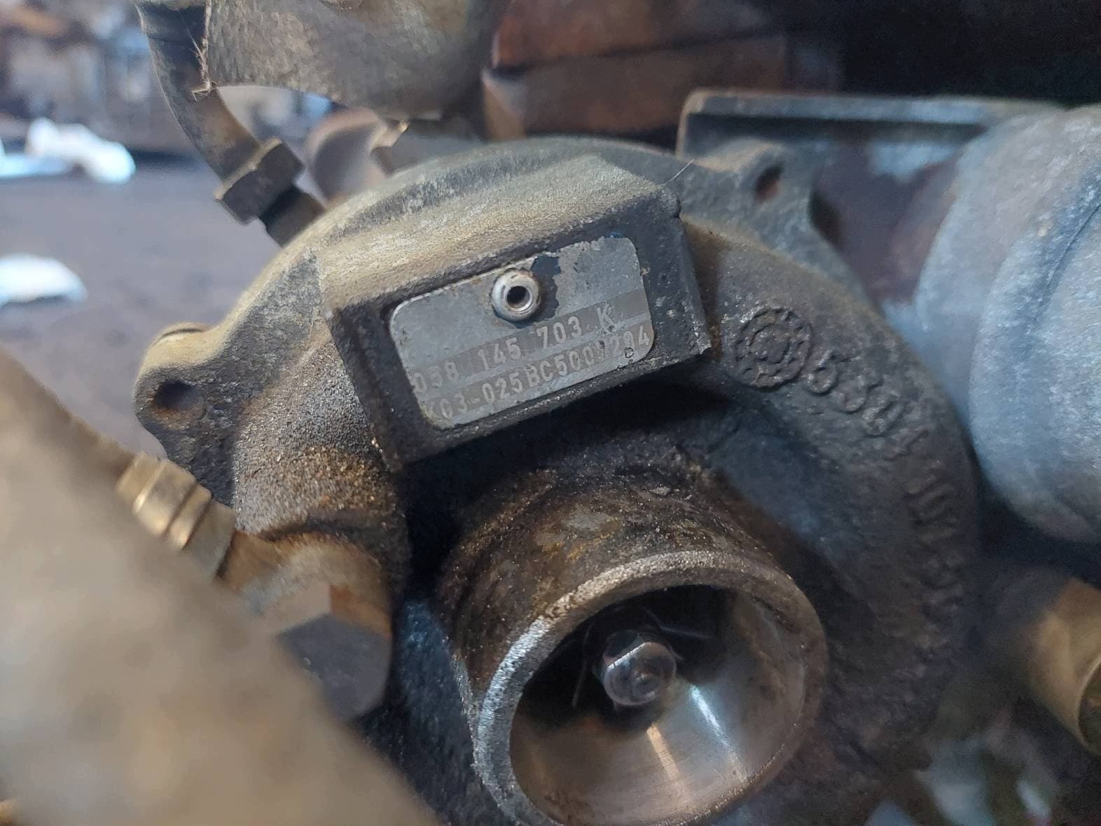 Moteur AEB — vue 8