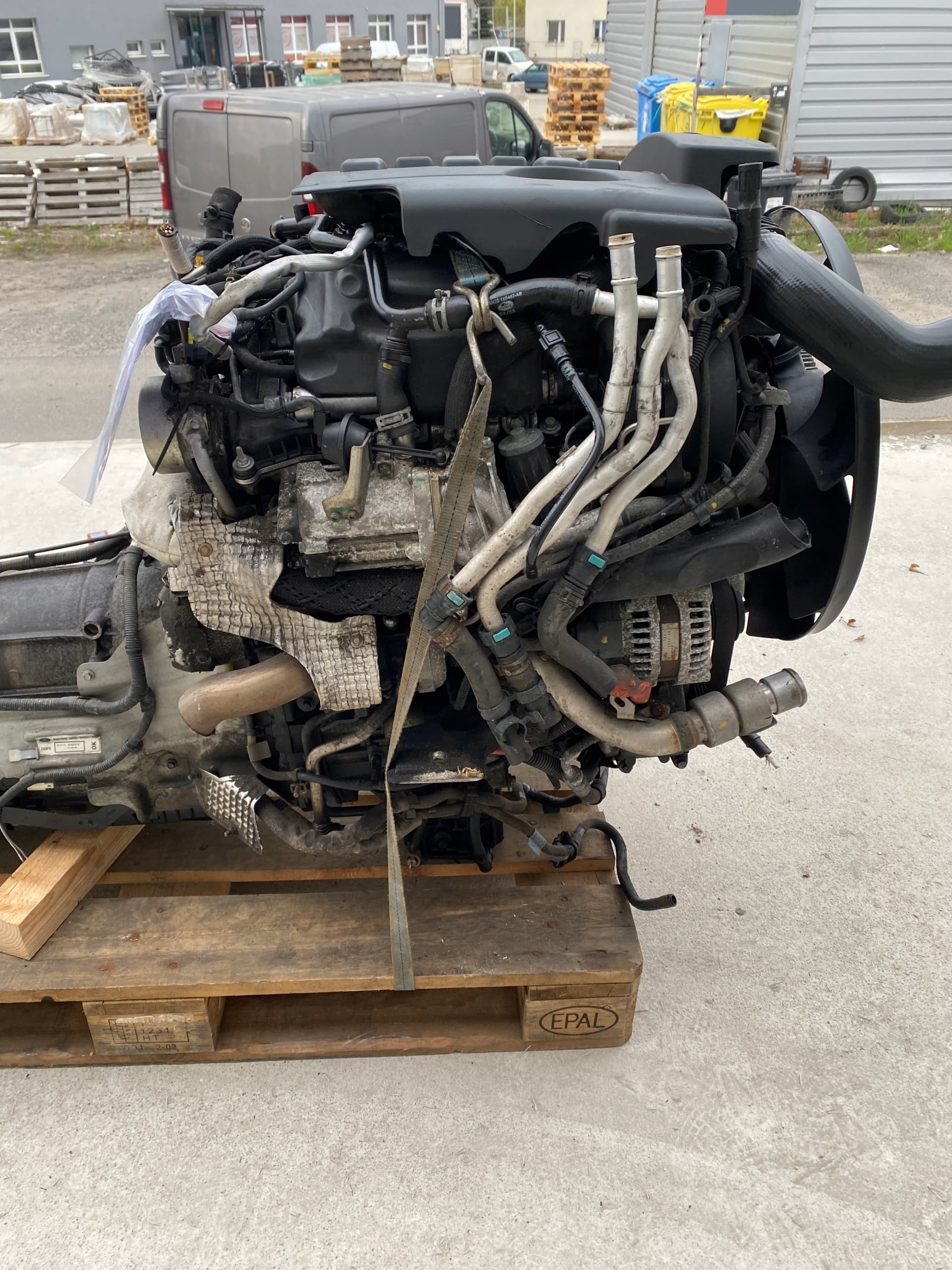 Moteur 306DT — vue 3