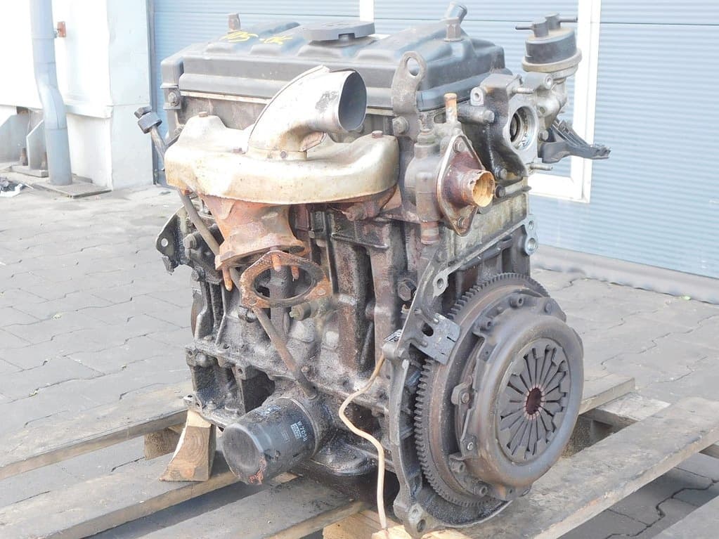 Moteur B1E (XU51C) — vue 5