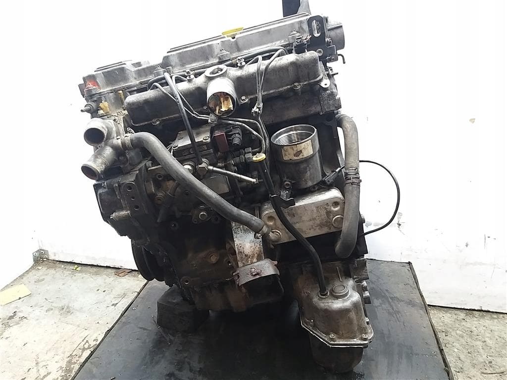 Moteur Y 22 DTH — vue 2