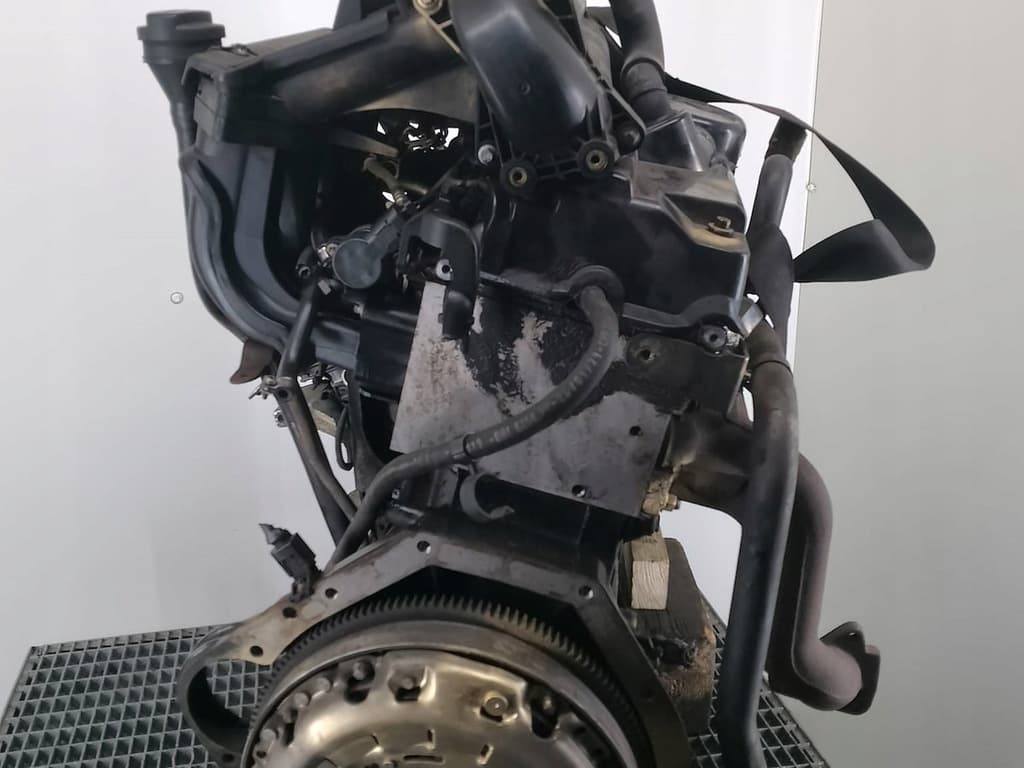 Moteur M 111.950 — vue 4