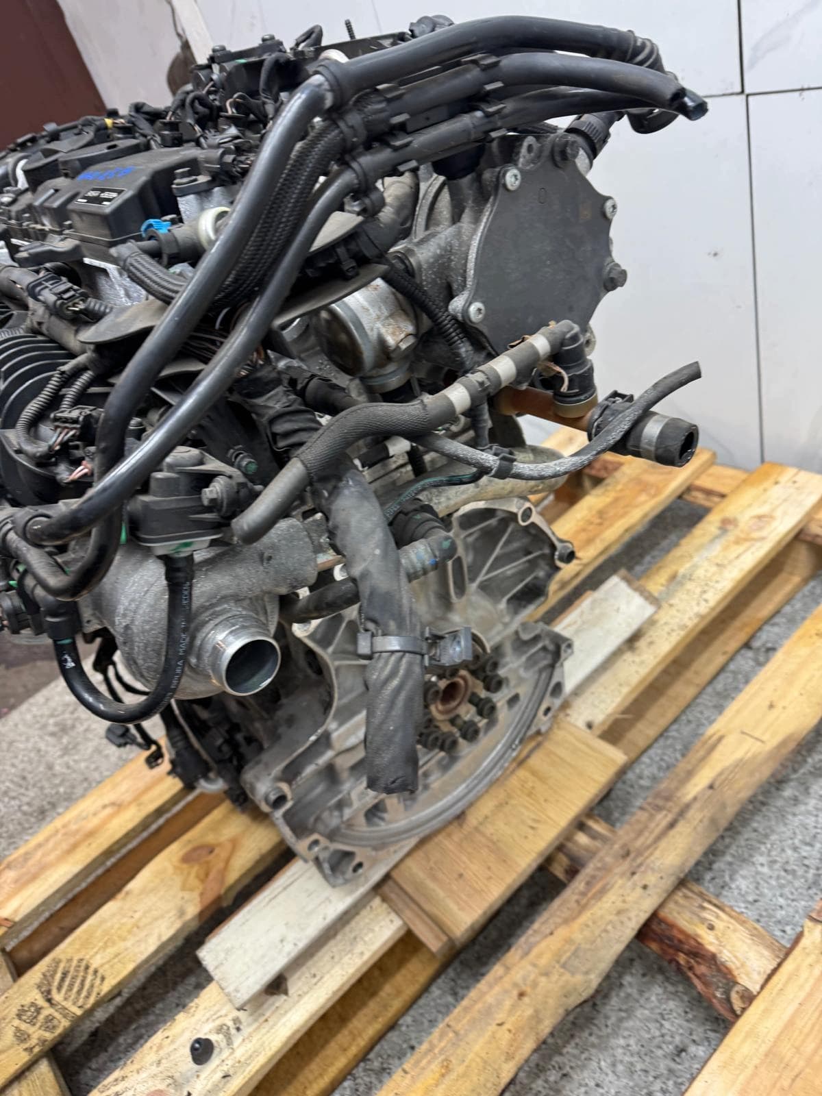 Moteur B 4154 T4 — vue 10