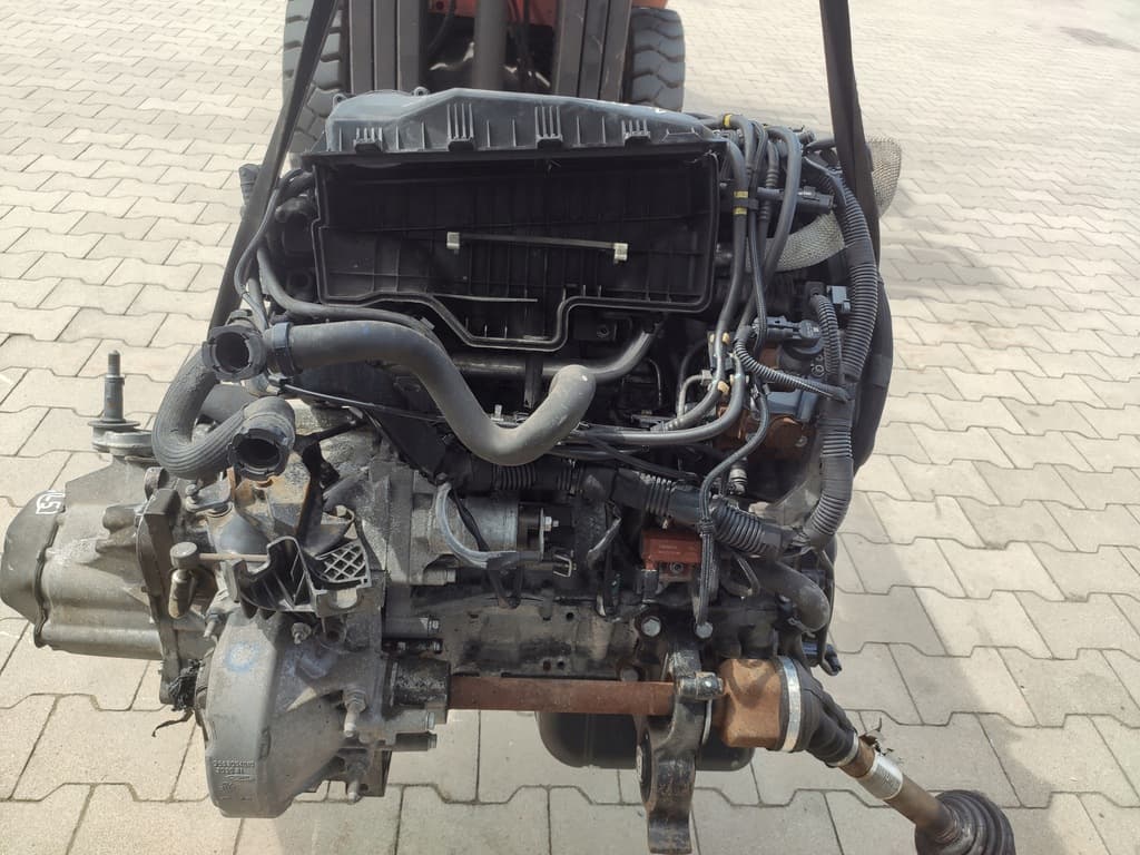 Moteur 9HK (DV6ETEDM) — vue 2