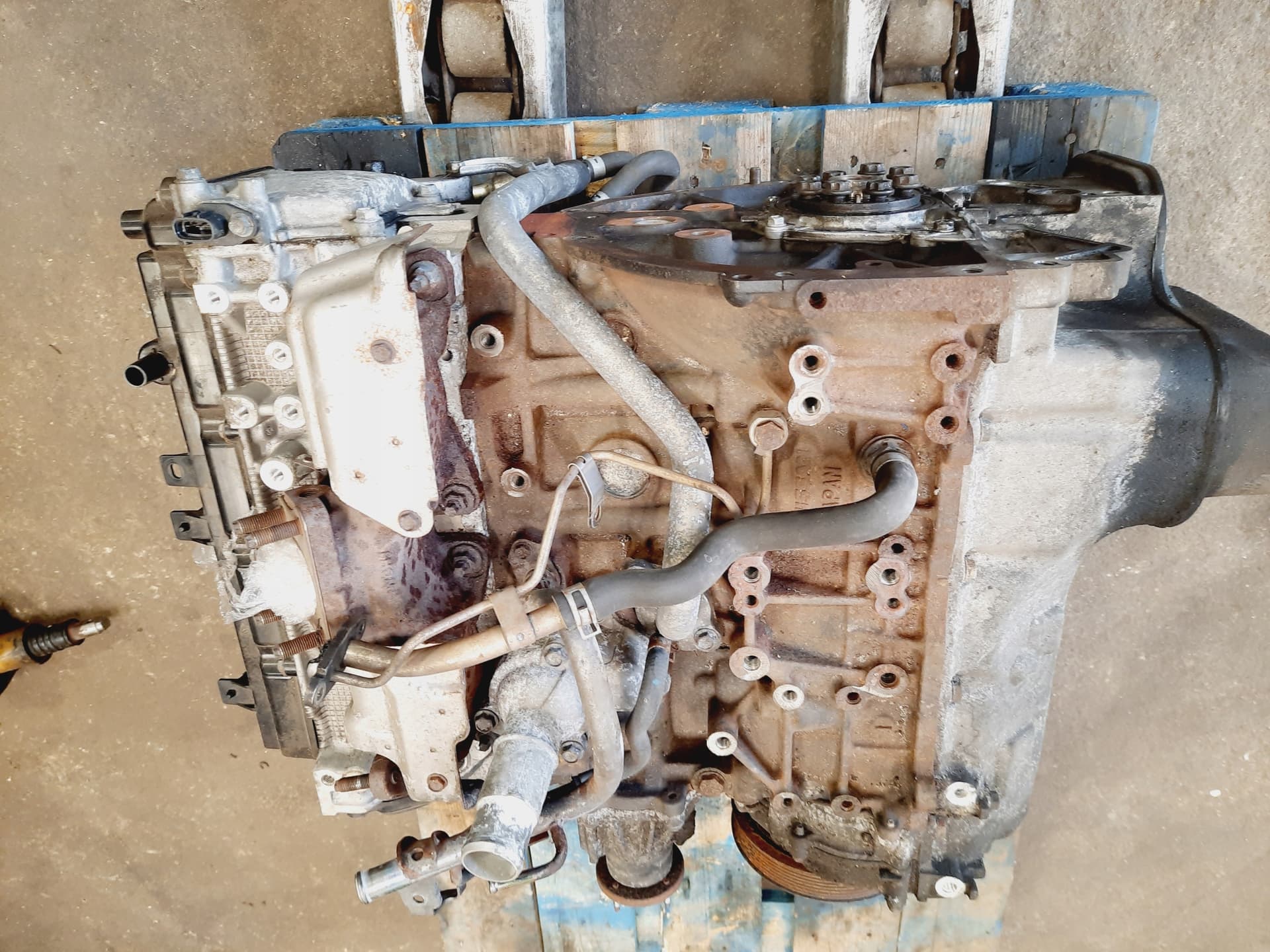 Moteur YD25DDTi — vue 2