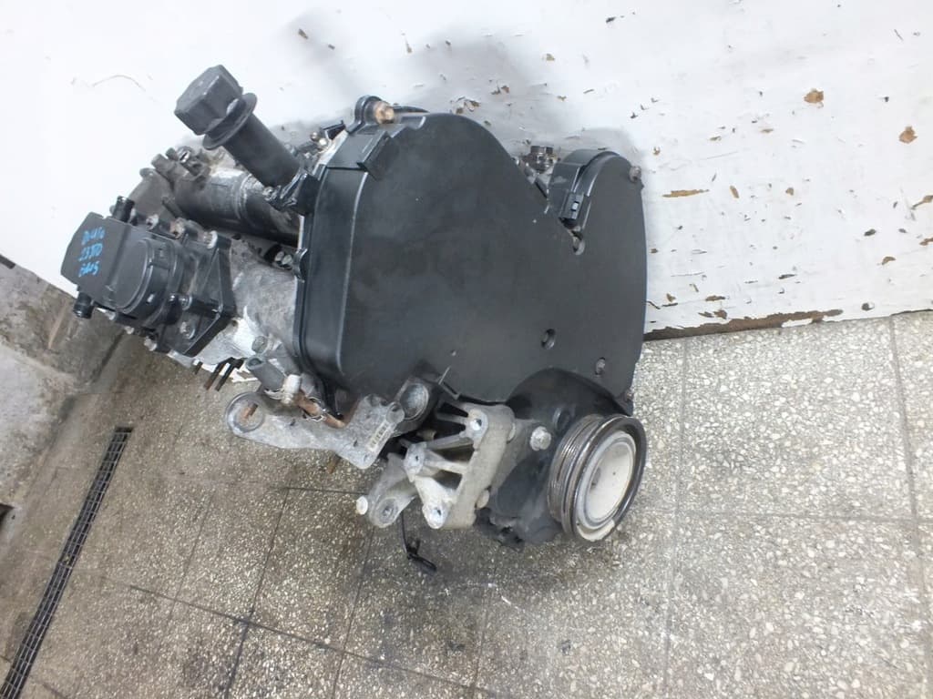Moteur F1AE3481D — vue 2
