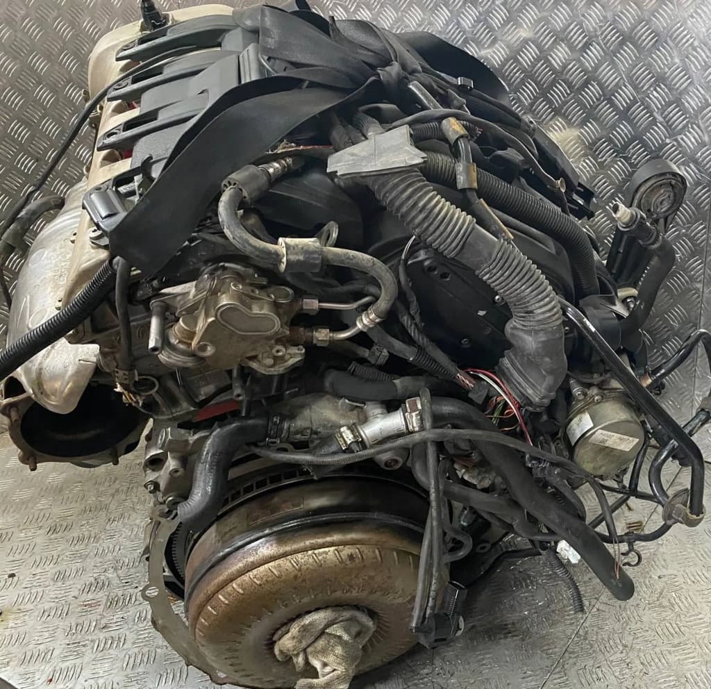 Moteur M 48.02 — vue 4