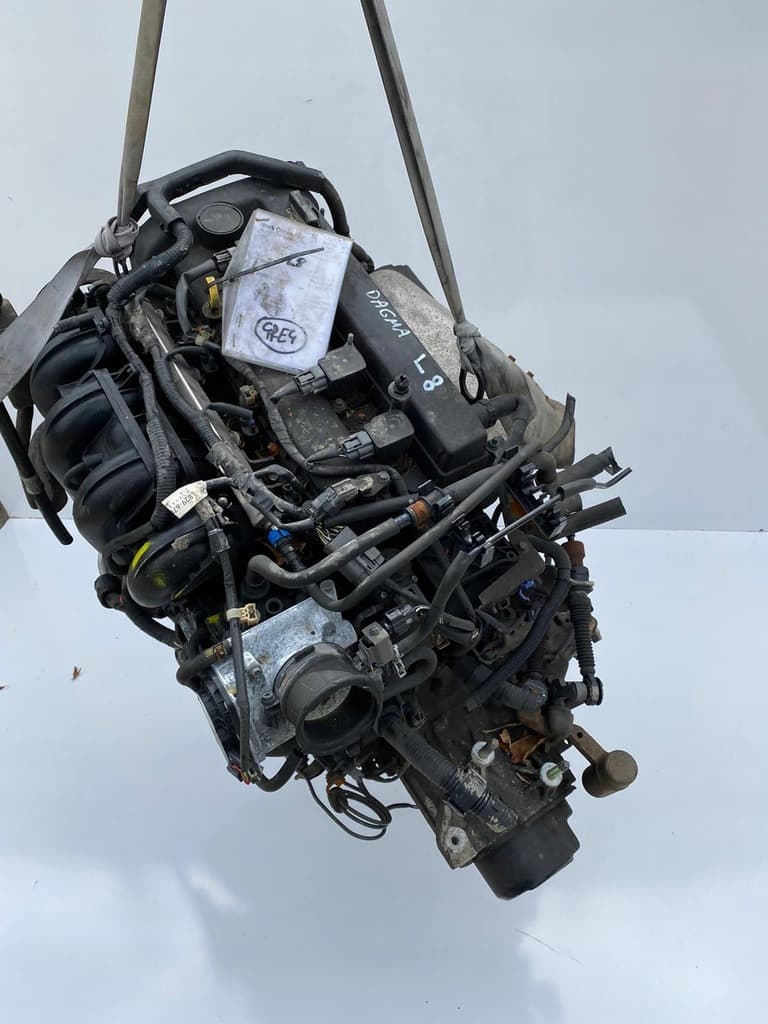 Moteur L8-VE pour Mazda