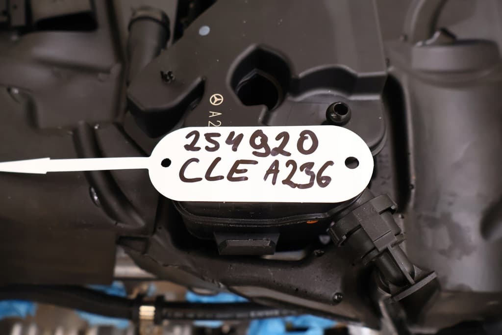 Moteur M 254.920 — vue 5