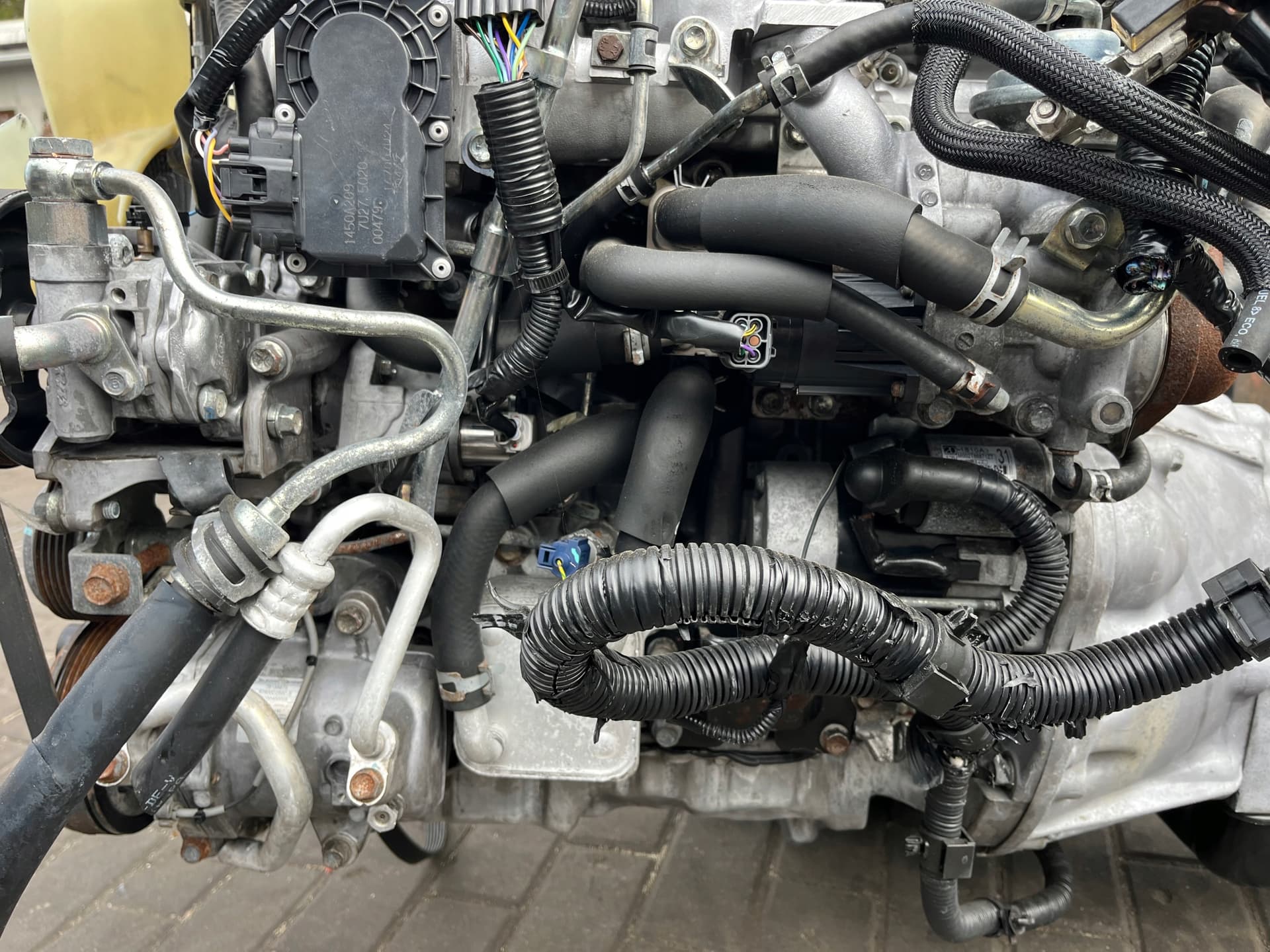 Moteur 4N15 — vue 5