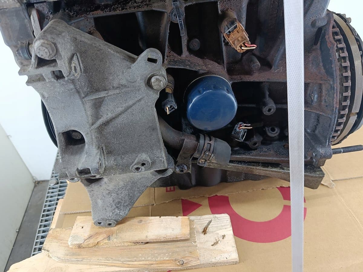Moteur F4R 770 — vue 5