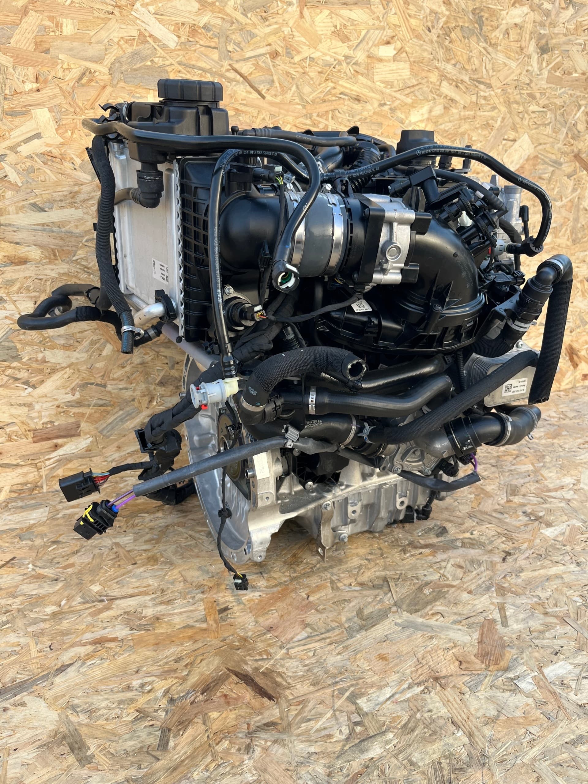 Moteur M 139.980 — vue 3