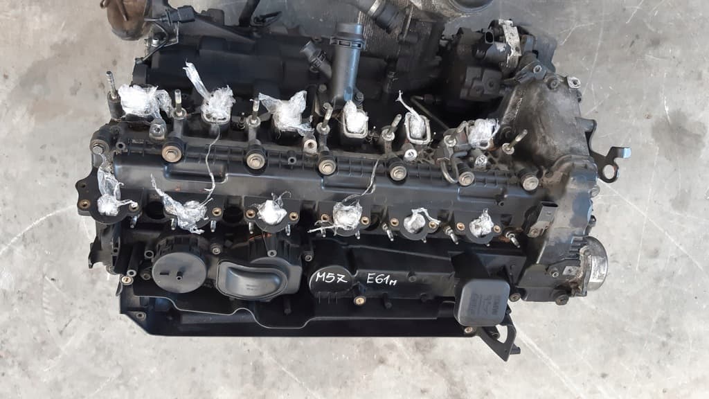 Moteur M57 D25 (256D2) — vue 3