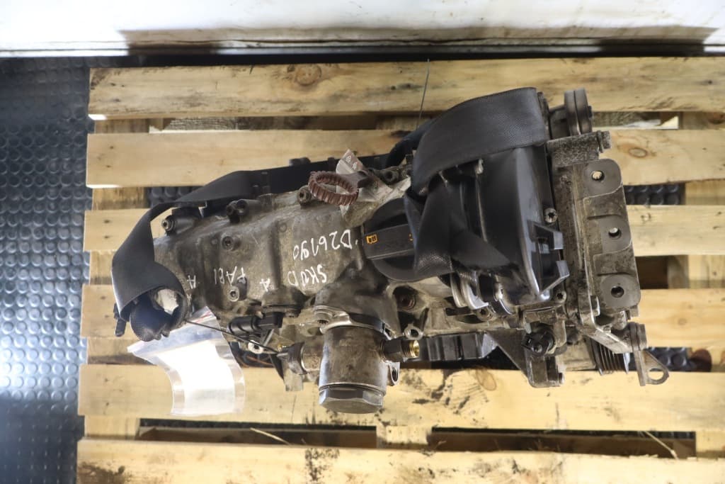 Moteur CBZA — vue 4