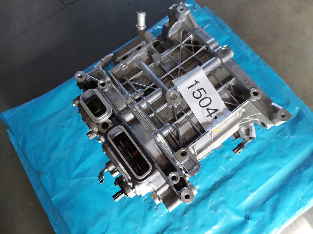 Moteur 6AM 402 — vue 8