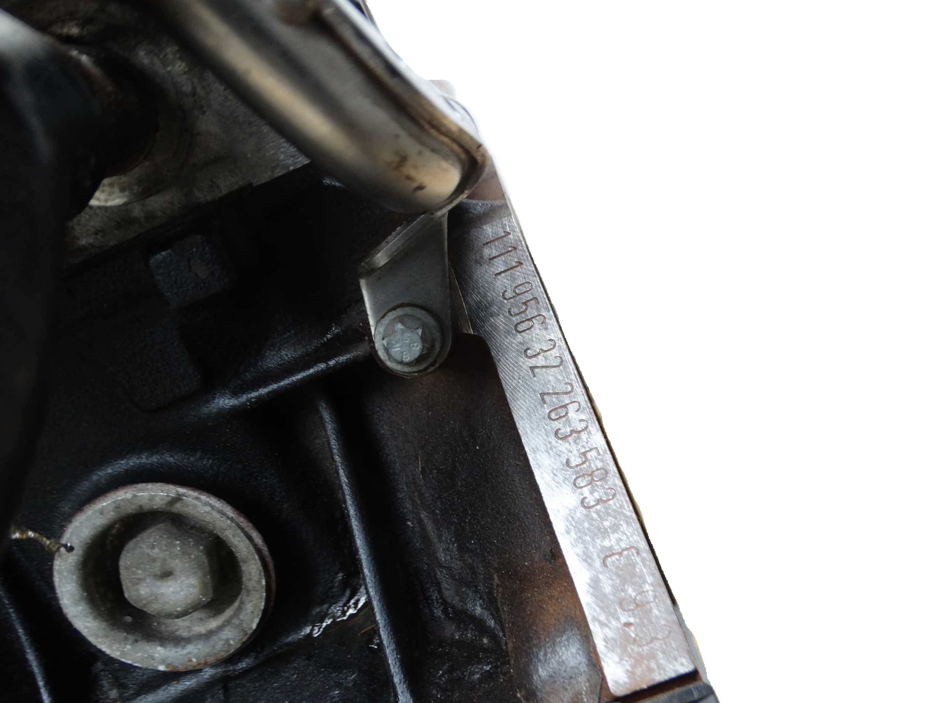 Moteur M 111.956 — vue 7