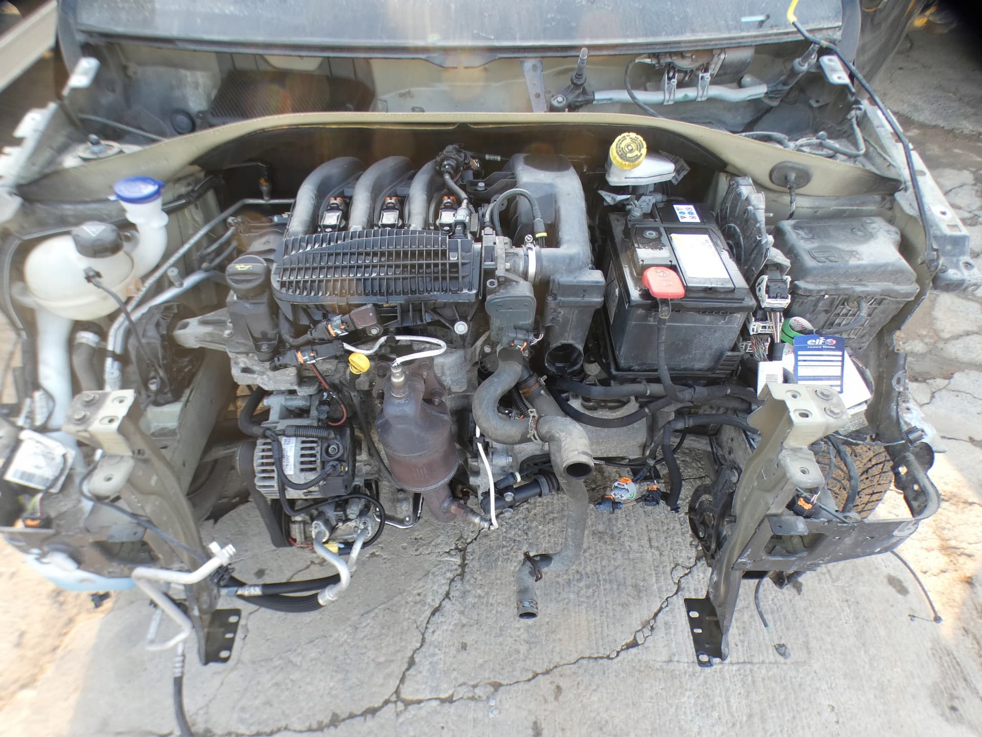Moteur HMY (EB2M) pour Peugeot 301 1.2 Petrol