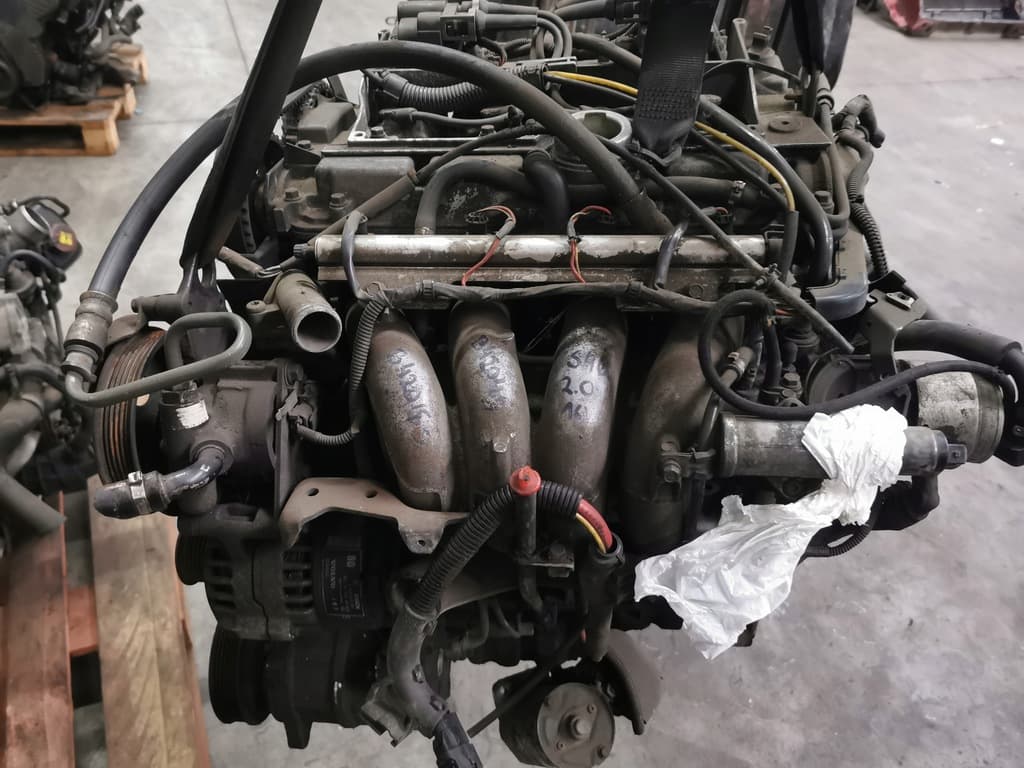 Moteur B 4204 S pour Volvo S40 2.0 Petrol