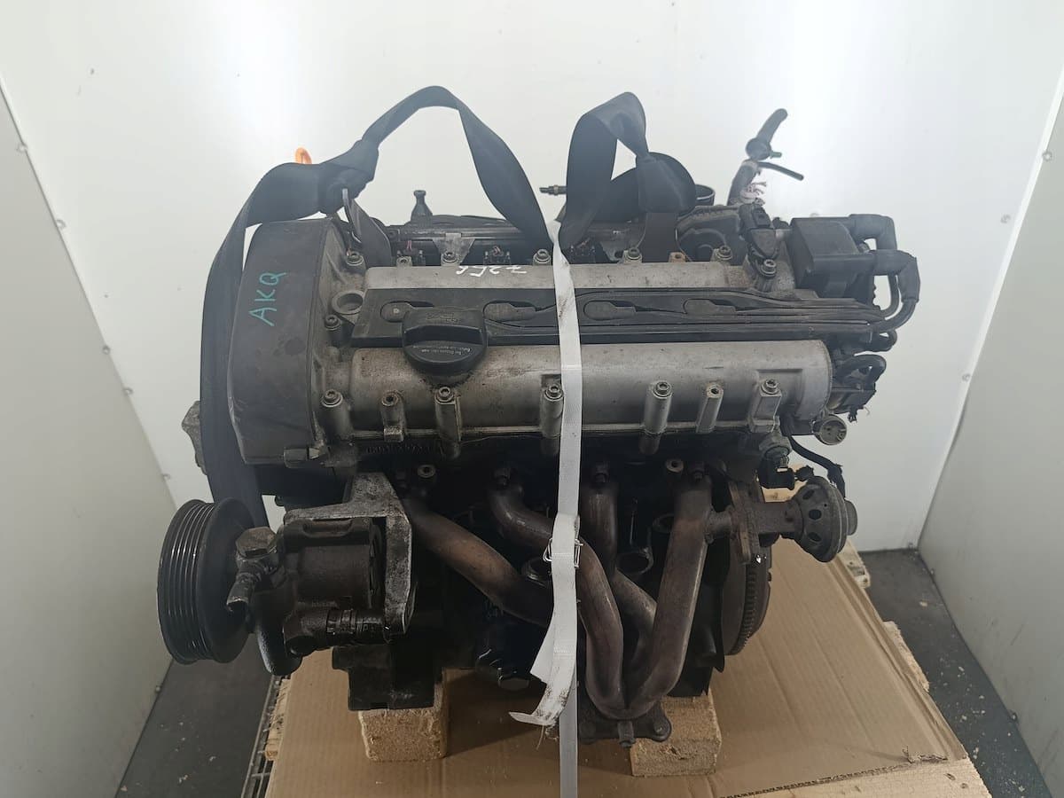 Moteur AKQ pour Volkswagen Bora 1.4 Petrol