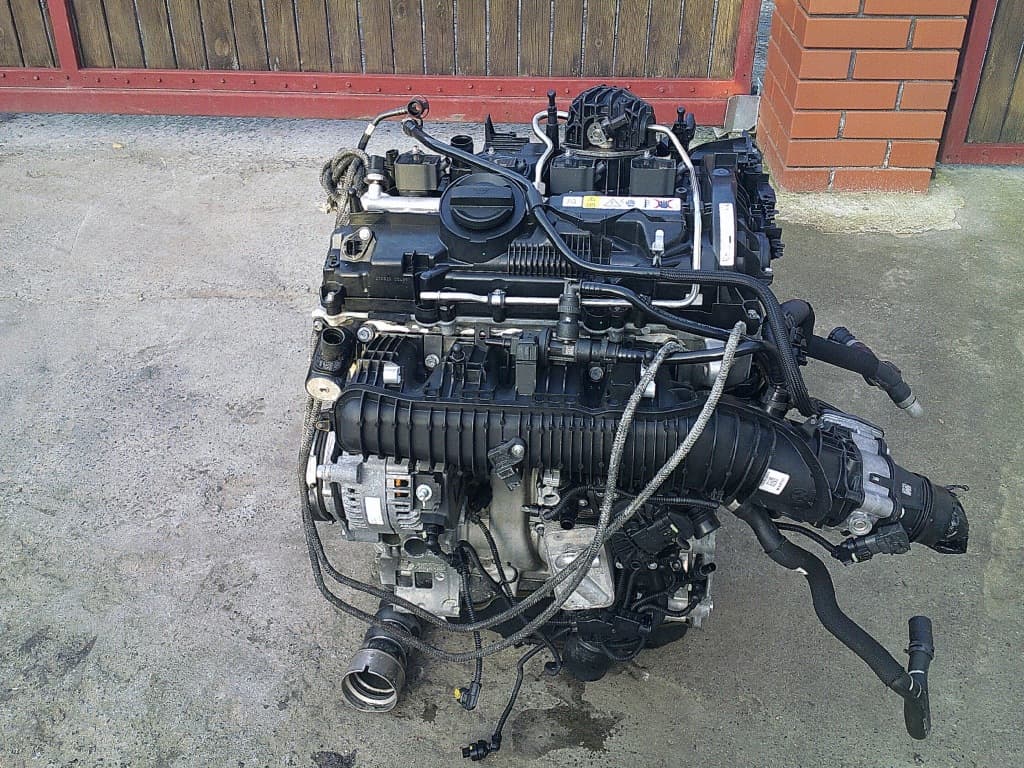 Moteur B48 A20 F — vue 2