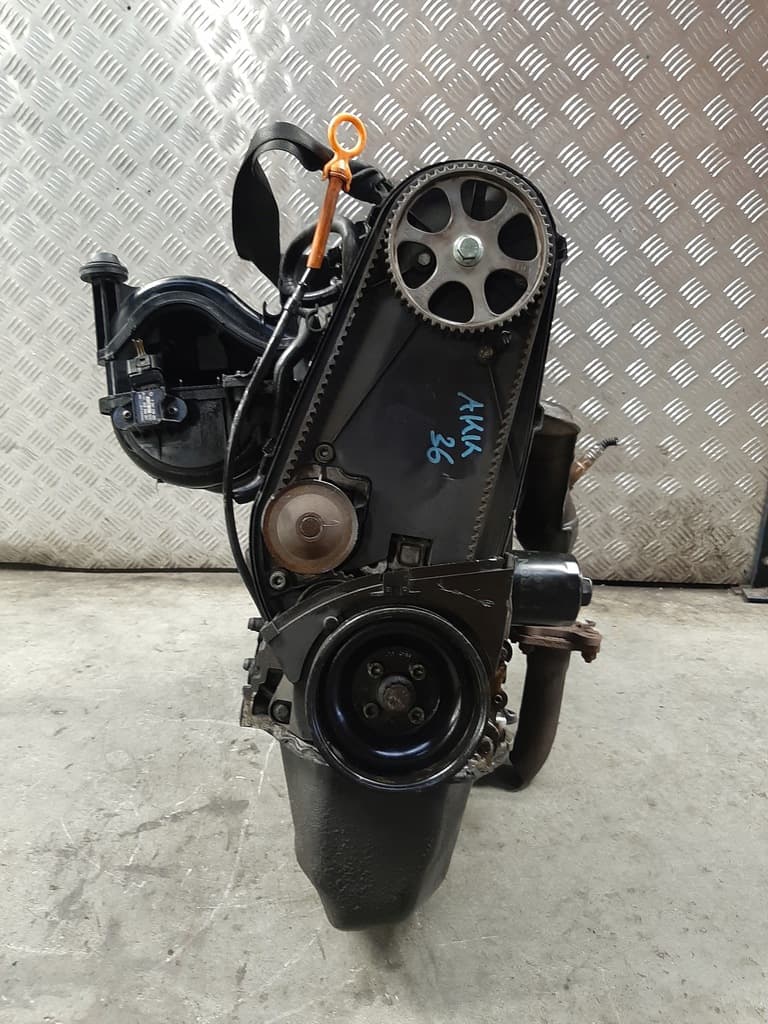 Moteur AKK — vue 2