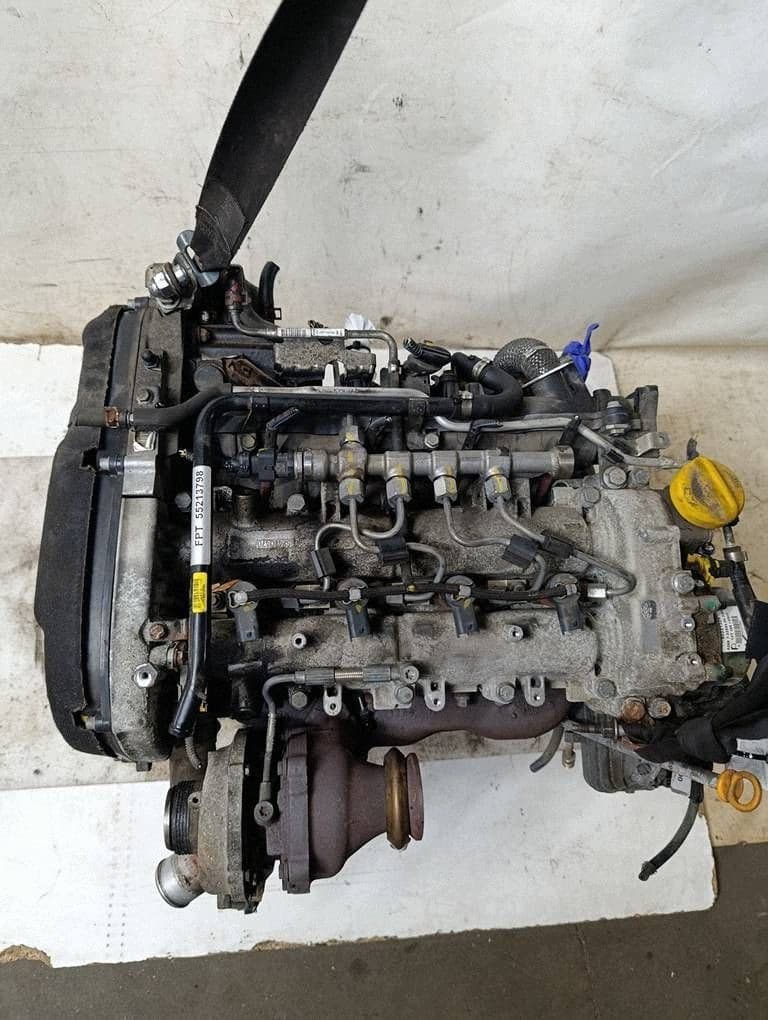 Moteur D16AA — vue 2