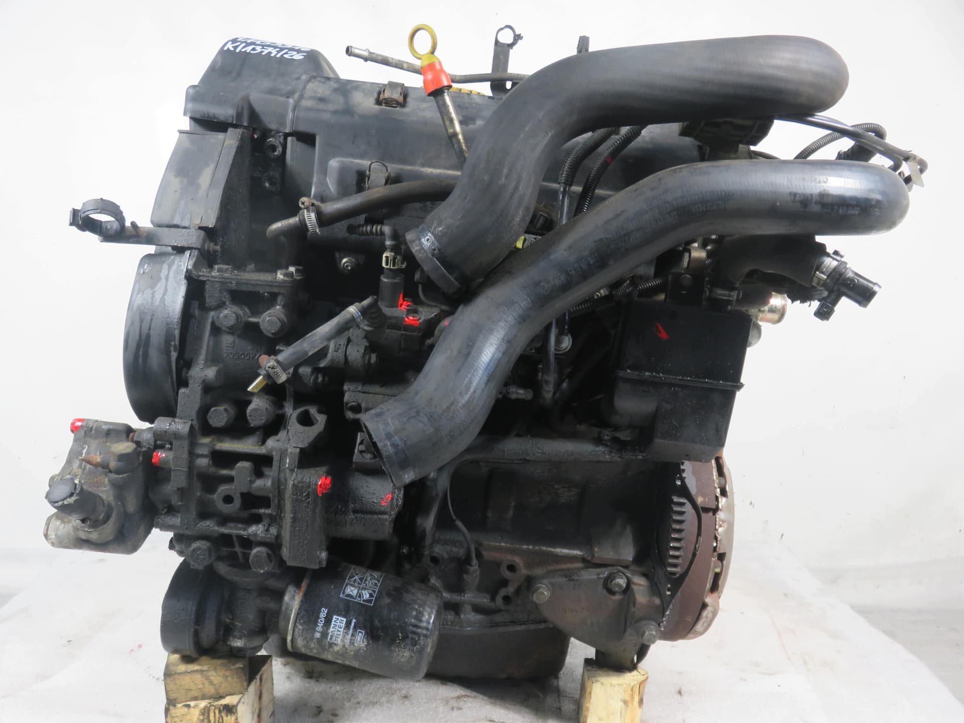 Moteur 8140.43S (F28DTCR) — vue 2