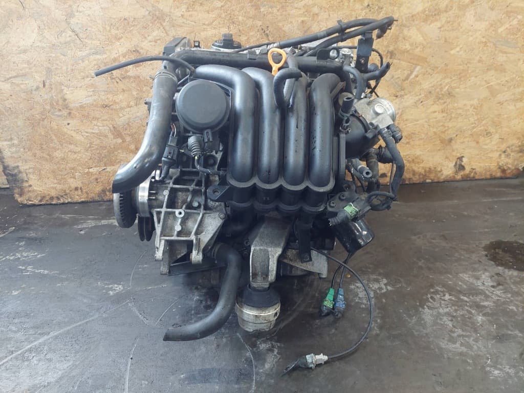 Moteur AVV pour Audi A4 1.8 Petrol