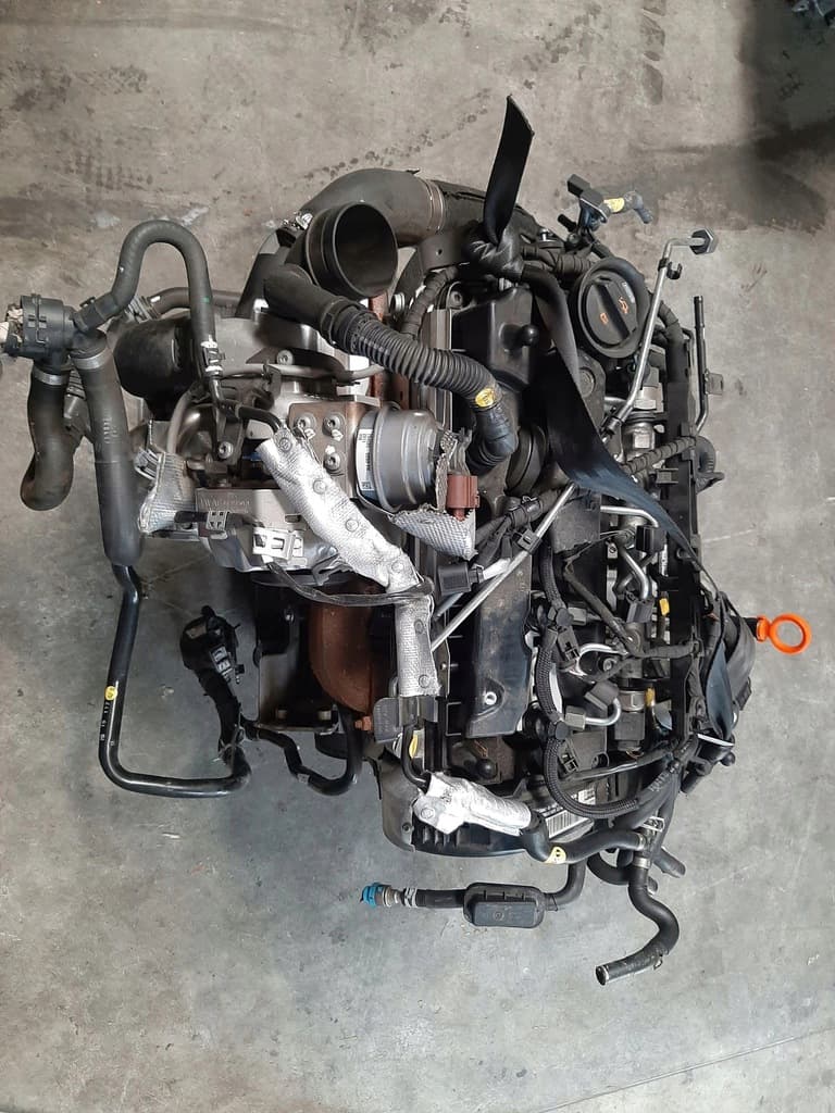 Moteur CLHA pour Seat Leon 1.6 Diesel