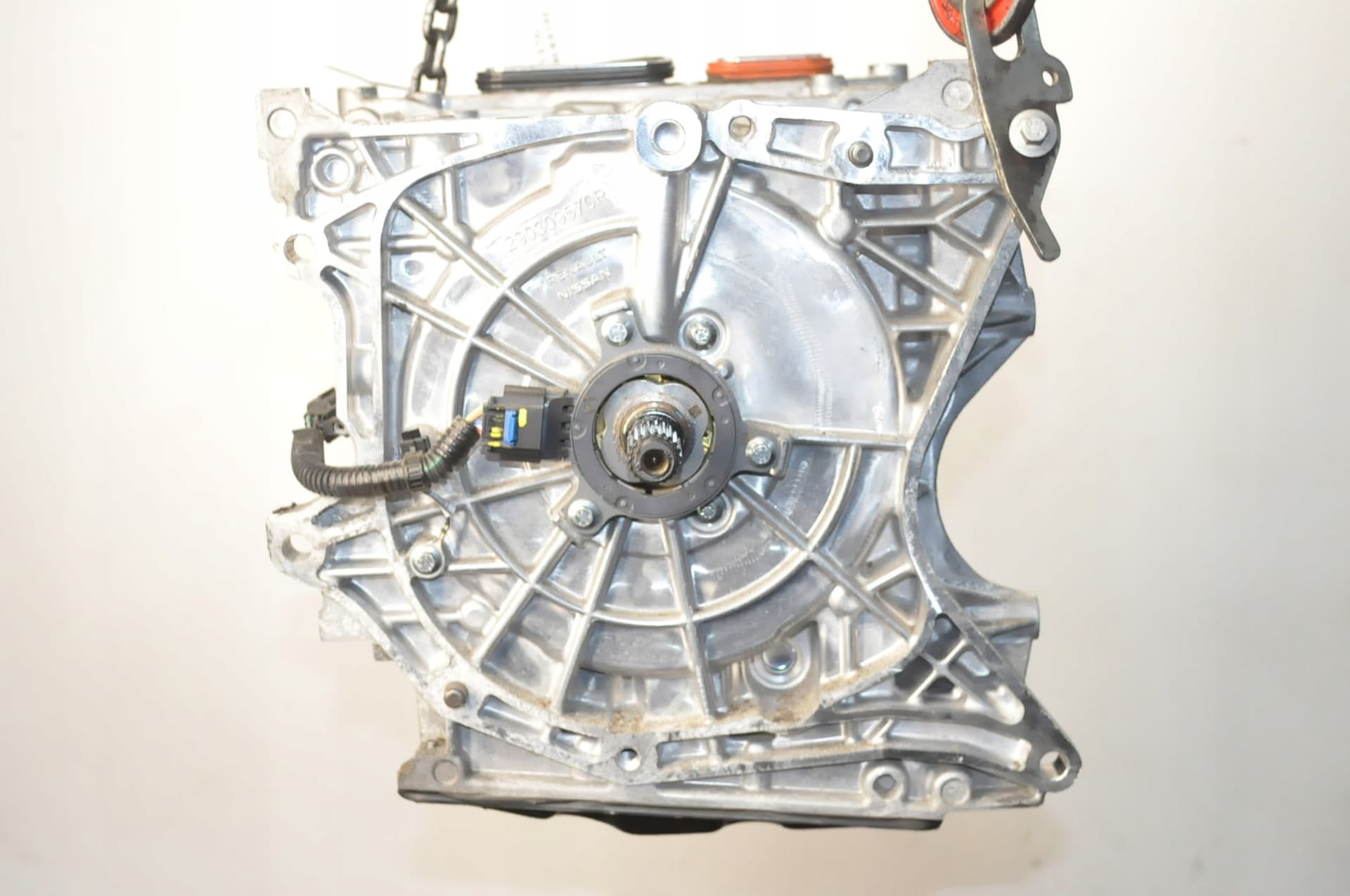 Moteur 6AM 402 — vue 2