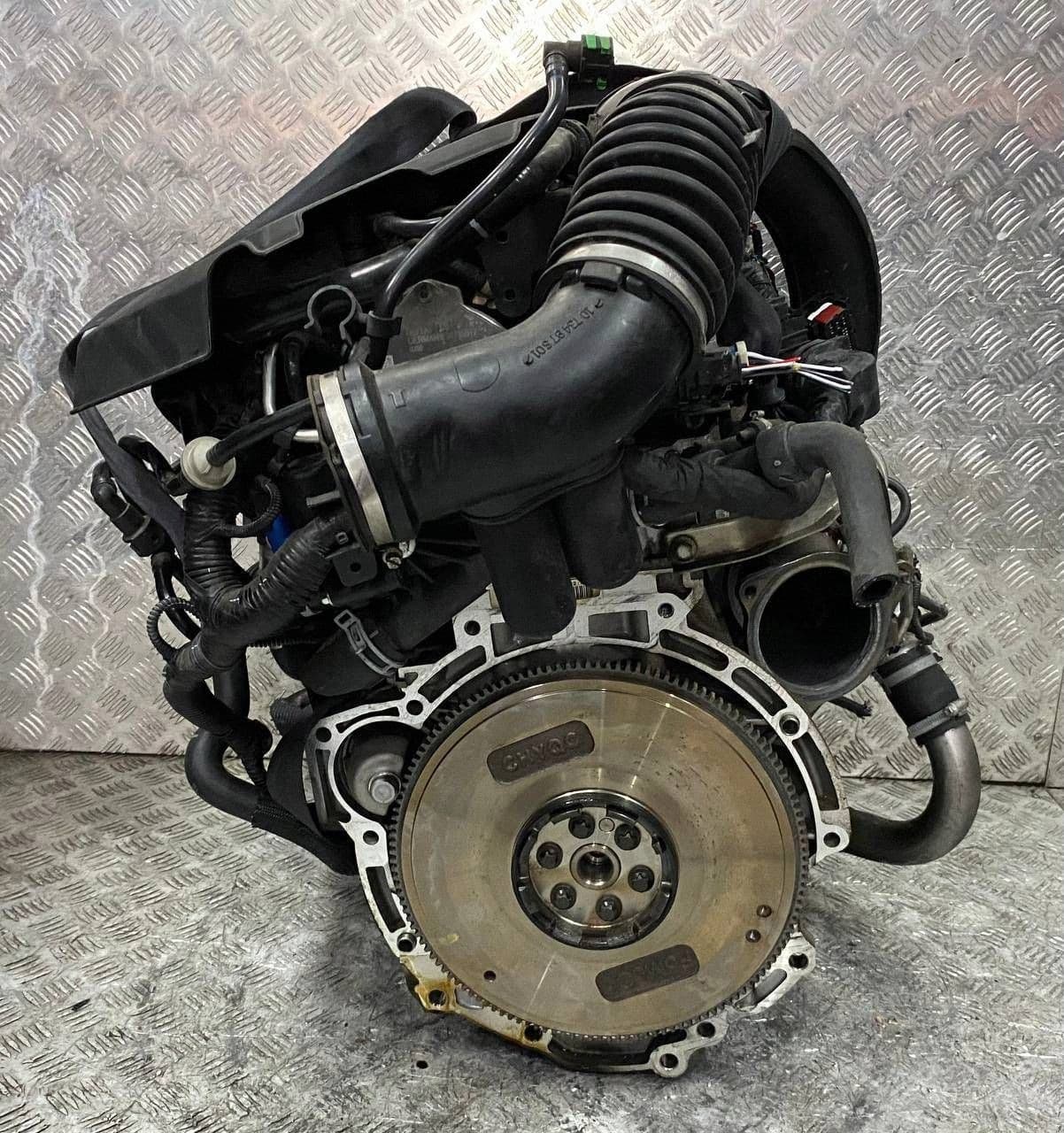 Moteur B 4164 T — vue 2