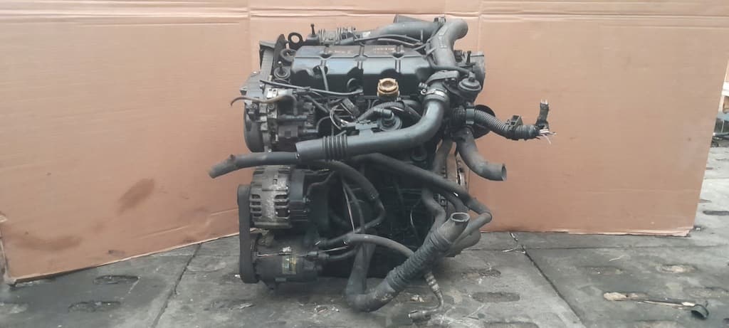 Moteur F9Q 812 pour Renault Scénic 1.9 Diesel