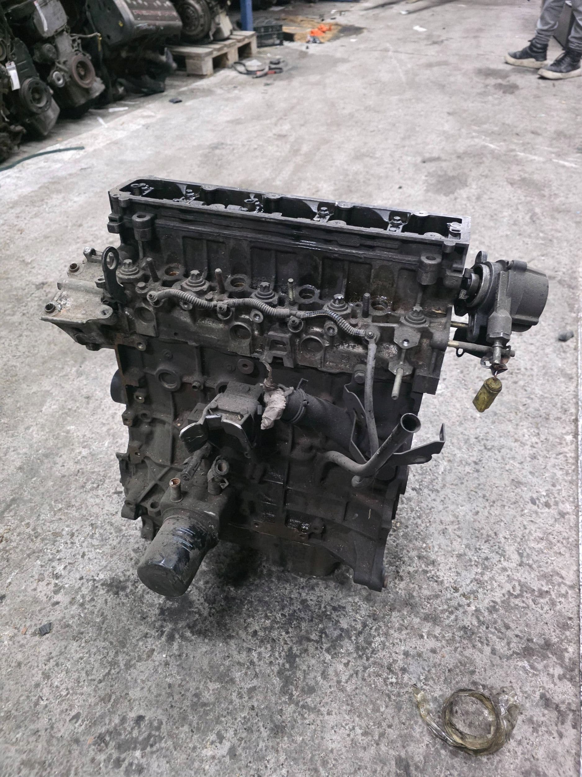 Moteur 8HX (DV4TD) - Image 1
