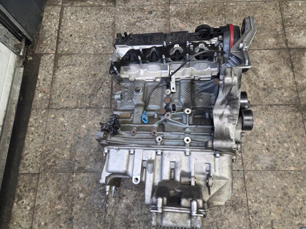 Moteur AR 32201 pour Alfa Romeo 156 1.8 Petrol