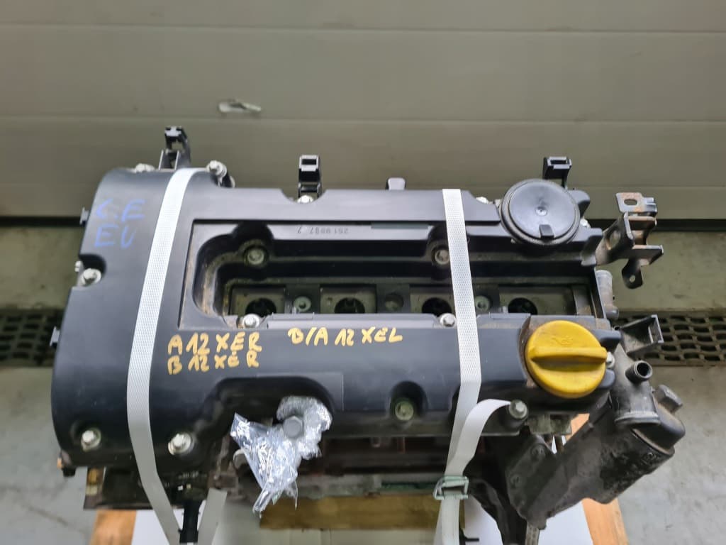 Moteur A 12 XER — vue 2