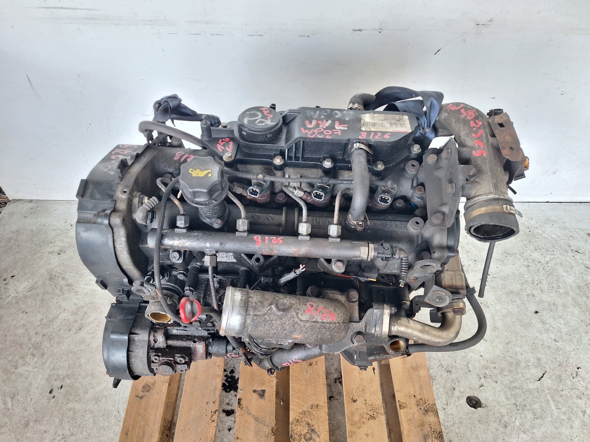 Moteur F1AE0481D — vue 2