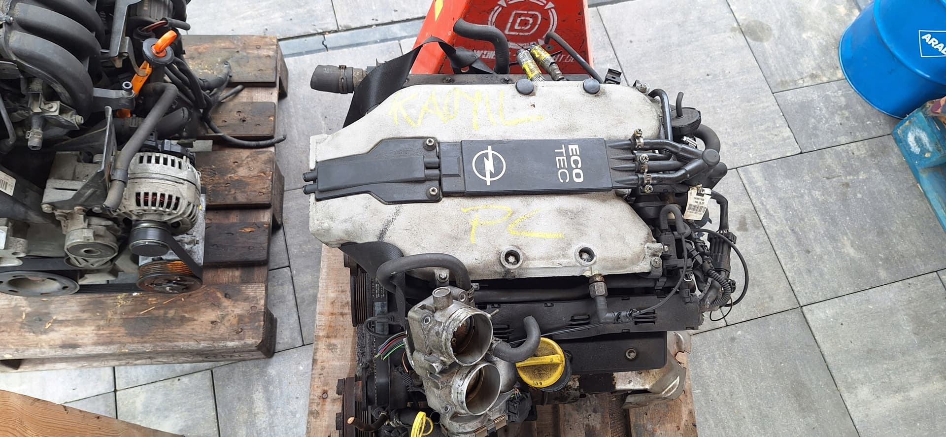 Moteur Y 32 SE pour Opel Omega 3.2 Petrol