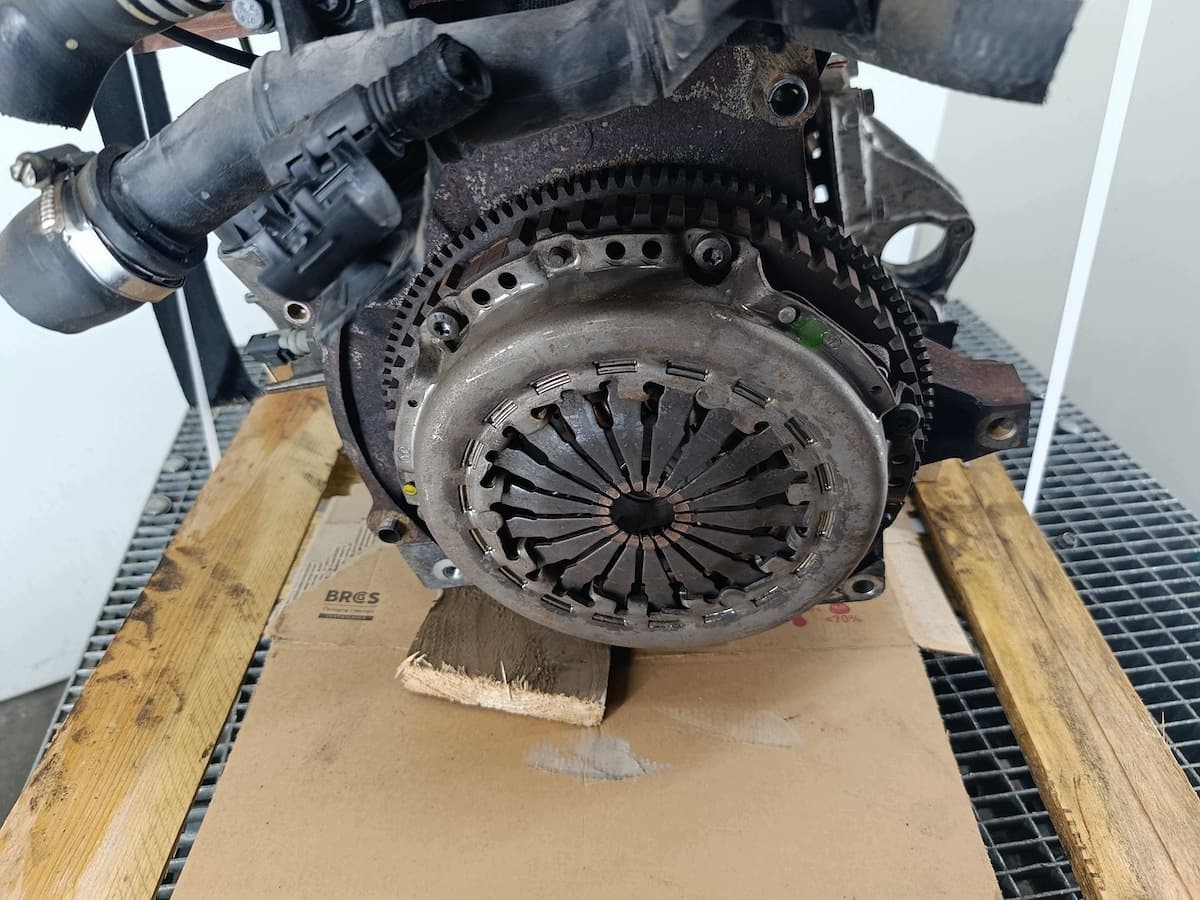 Moteur NFU (TU5JP4) — vue 2